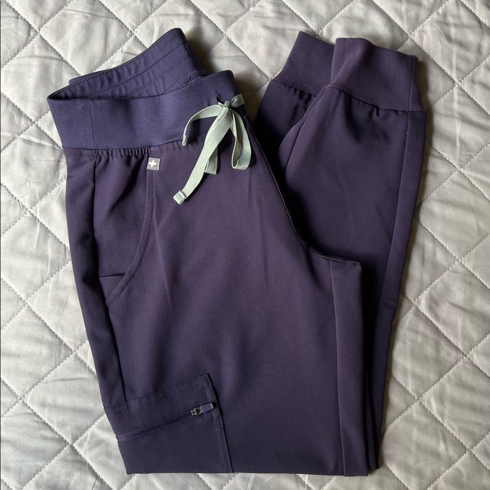 Figs Purple Shadow Zamora Joggers